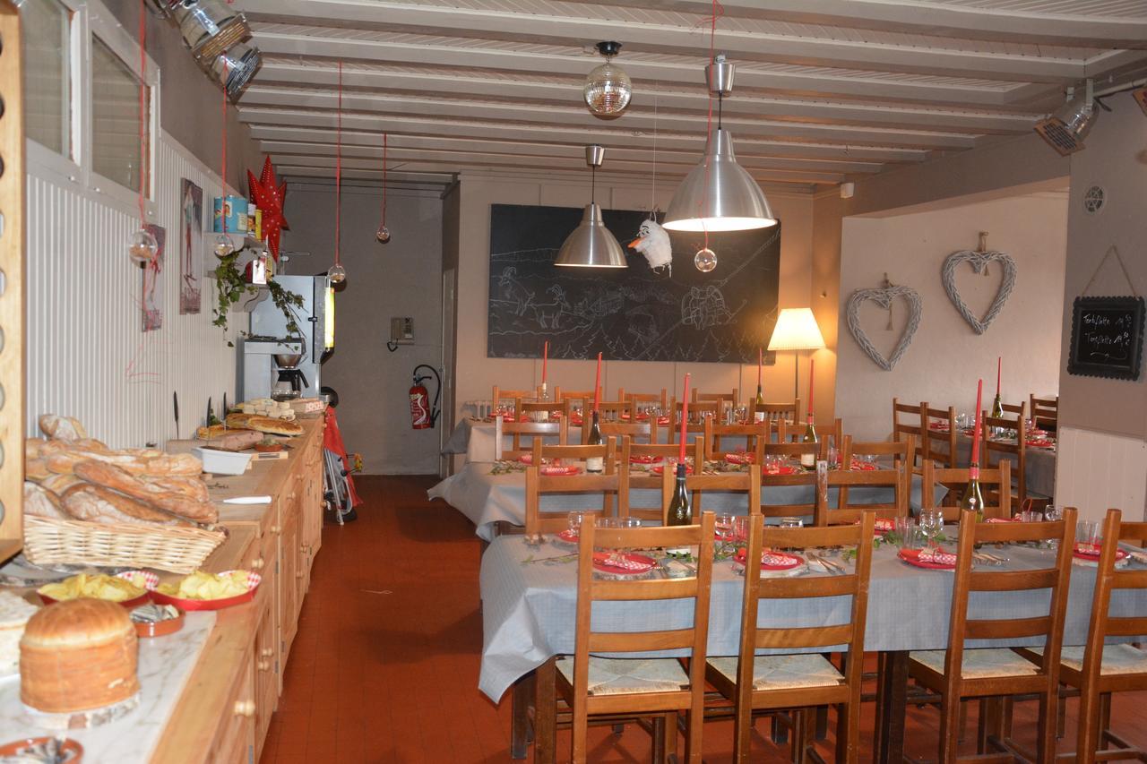Hotel Le Central La Féclaz Zewnętrze zdjęcie